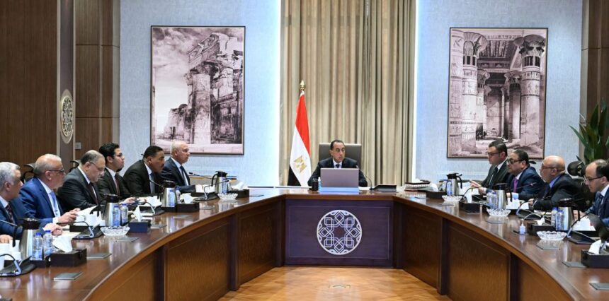 مدبولي يتابع تطوير مدينة رأس الحكمة بالساحل الشمالي