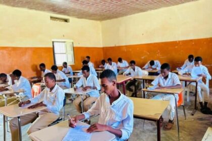 تلقت لجنة المعلمين شكاوى تشكك في نزاهة نتائج امتحانات الشهادة السودانية.