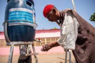 تفشي الكوليرا في الخرطوم.. السلطات السودانية تتخذ إجراءات للسيطرة على الوضع
