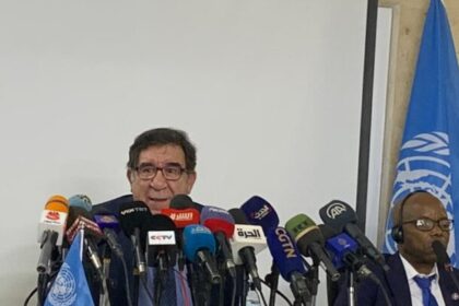 الهجمات على البنية التحتية تعرض حياة المدنيين للخطر، وفقًا لخبير حقوق الإنسان.