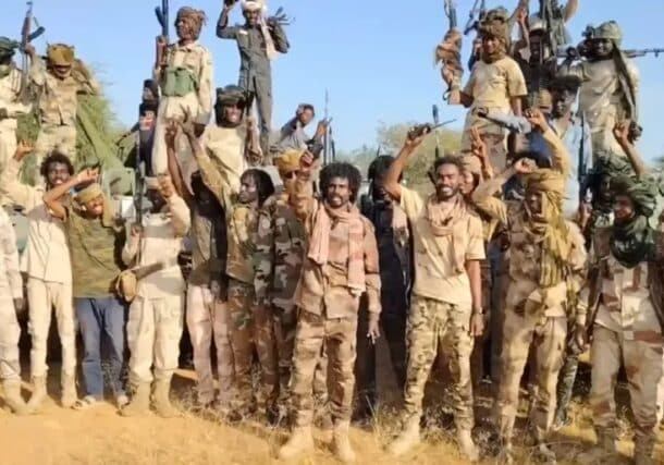 الدعم السريع يتهم باختطاف 97 معدناً من منجم بغرب كردفان